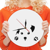 Peeping chien horloge murale abstraite Doggy mur Art décor à la maison carlin chien Peeping sur l'horloge main artisanat horloge humour Animal amant cadeau