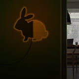 Miroir mural décoratif de lapin de chambre de bébé moderne miroir de maquillage d'animal de bois avec des lumières de LED miroir acrylique illuminé par lapin